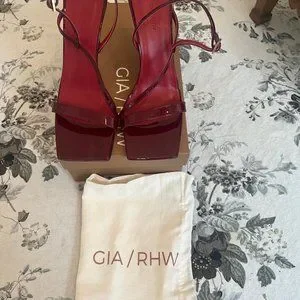 新品　GIA/RHW　Gloss leather wedge sandal　38 新品GIA/RHWGloss leather wedge sandal38